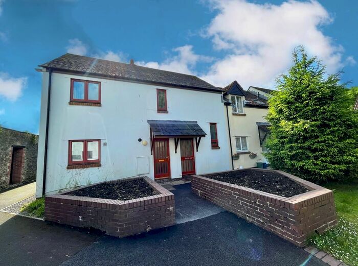 1 Bedroom Flat To Rent In Bridge Street, Chepstow, NP16