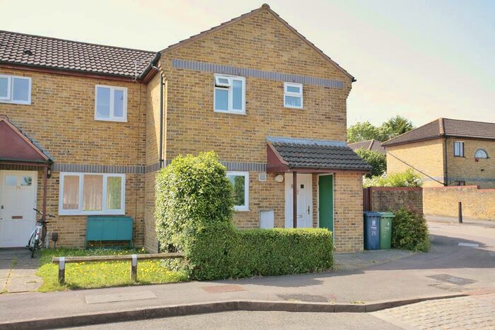 2 Bedroom Semi-Detached House To Rent In Shepherds Hill, Oxford, Oxfordshire, OX4