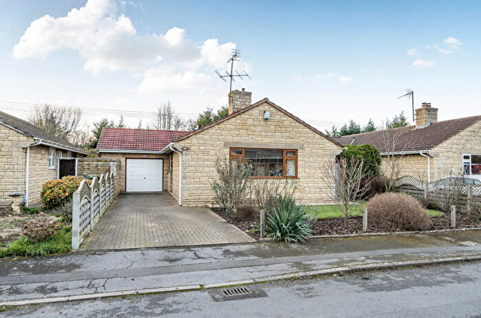 2 Bedroom Bungalow For Sale In Ellendene Drive, Pamington, Tewkesbury, GL20