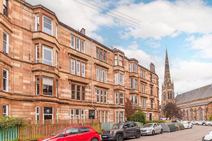 2 Bedroom Apartment For Sale In Albert Avenue, Queens Park, Glasgow, G42