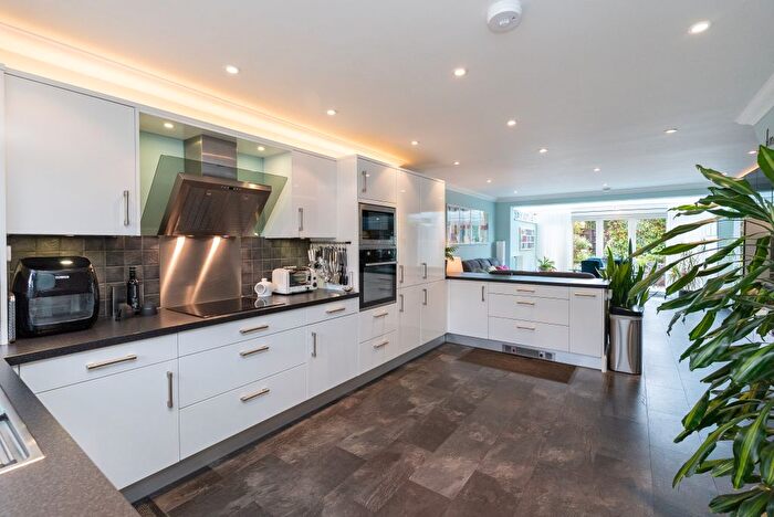 3 Bedroom Terraced House For Sale In Spring Gardens, Dorking, RH4