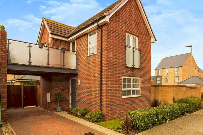 1 Bedroom Detached House To Rent In Doxford Heath, Brooklands, MK10