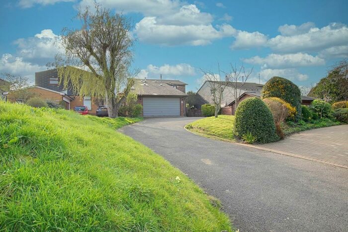 6 Bedroom Detached House To Rent In Spring Hill, Little Staughton, Bedford, MK44