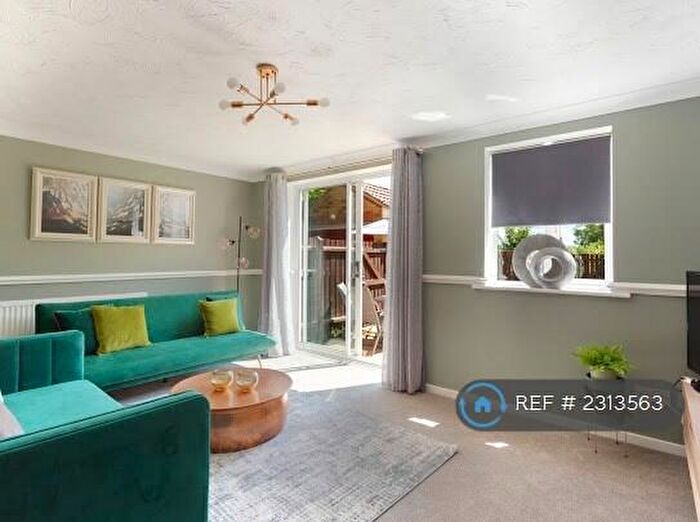 3 Bedroom Terraced House To Rent In Olympic Way, Kettering, NN15