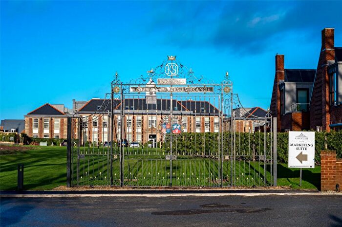 1 Bedroom Apartment To Rent In Headmaster Way, Macclesfield, Cheshire East, SK10