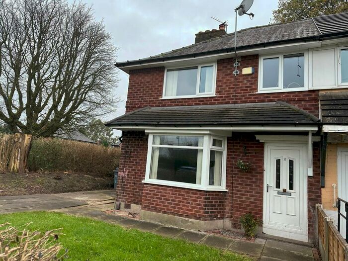 3 Bedroom End Of Terrace House To Rent In Merewood Avenue, Manchester, M22