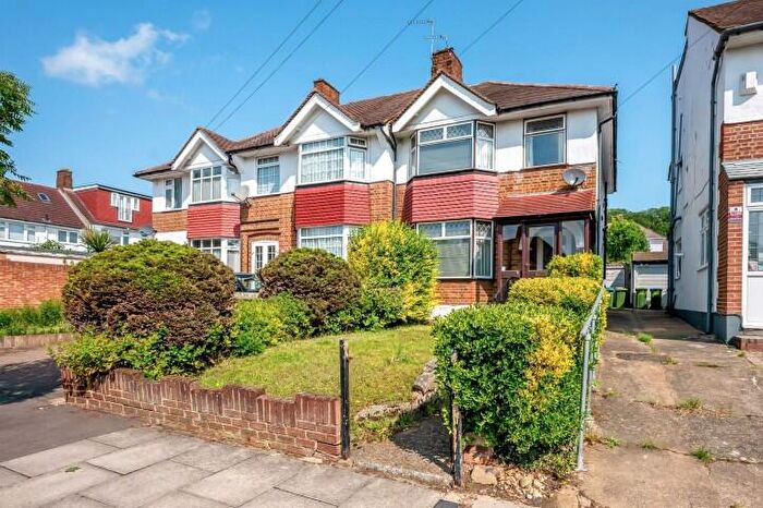 3 Bedroom Semi Detached House For Sale In Dairsie Road, Eltham, London, SE9