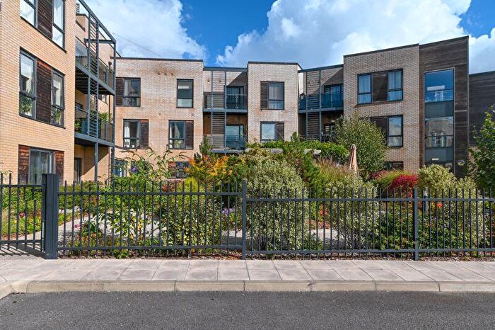 1 Bedroom Retirement Property For Sale In Wellesley Court, Waterlooville, PO7