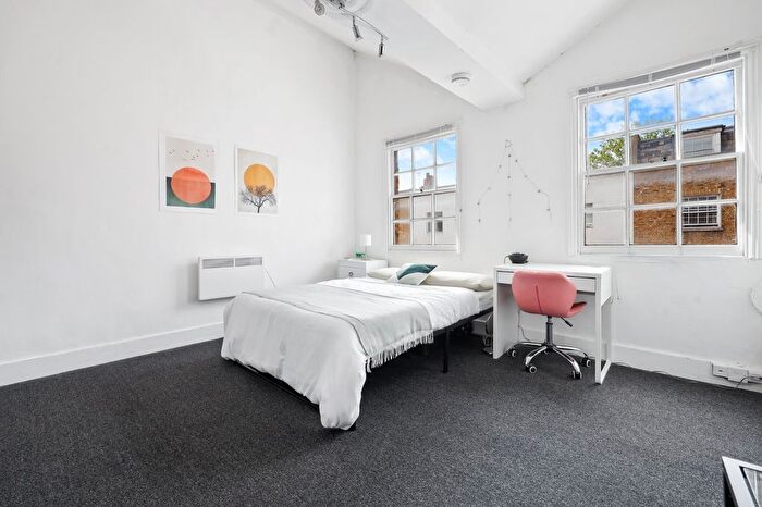 Studio To Rent In Parkway, Camden Town, NW1