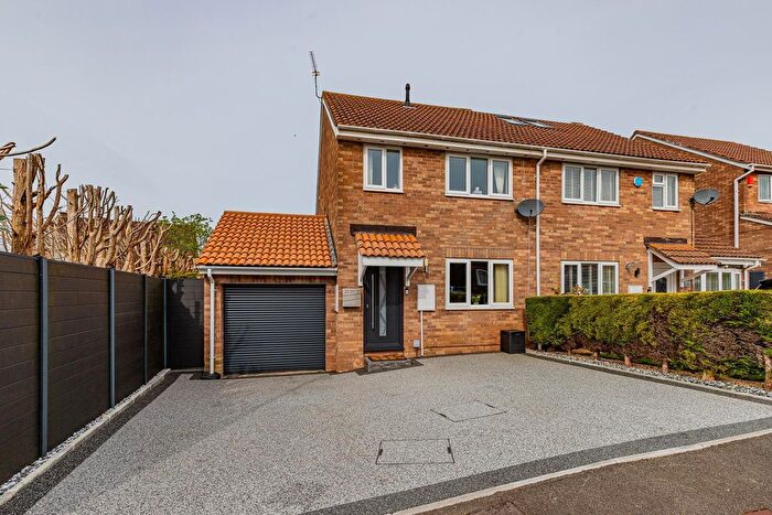 3 Bedroom Semi-Detached House For Sale In Westminster Drive, Sully, CF64