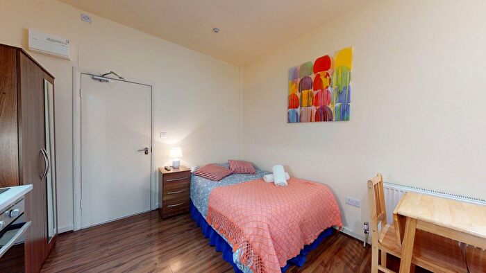 Studio To Rent In Cranhurst Road, London, NW2