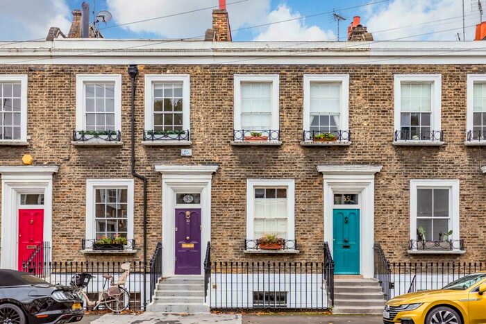 3 Bedroom Terraced House To Rent In Arlington Avenue, N1
