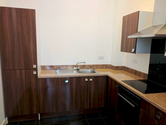 2 Bedroom Apartment To Rent In Mint Drive, Birmingham, B18