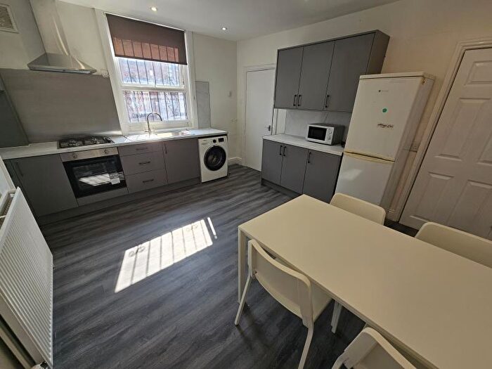 4 Bedroom Terraced House To Rent In Harold Road, Hyde Park, Leeds, LS6
