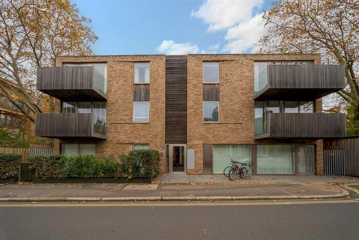 1 Bedroom Flat To Rent In Brandon Street, Elephant And Castle, SE17