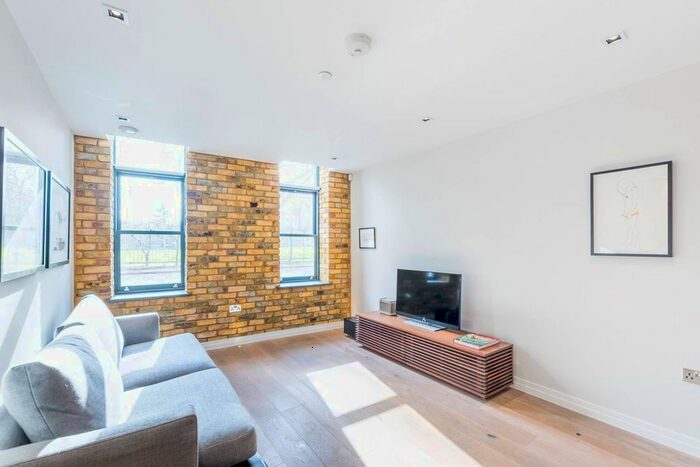 Studio For Sale In Lawn Lane, Vauxhall, London, SW8
