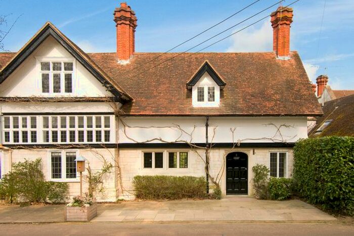 4 Bedroom Semi-Detached House To Rent In School Lane, Medmenham, Marlow, SL7