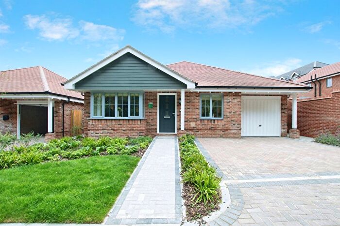 3 Bedroom Detached Bungalow For Sale In Edmondsham Road, Verwood, BH31