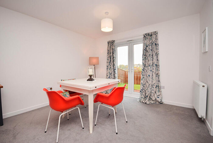 3 Bedroom Detached House For Sale In Brocks Road, Perth, PH2
