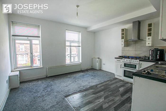 1 Bedroom Flat To Rent In Chorley Old Road, Bolton, BL1