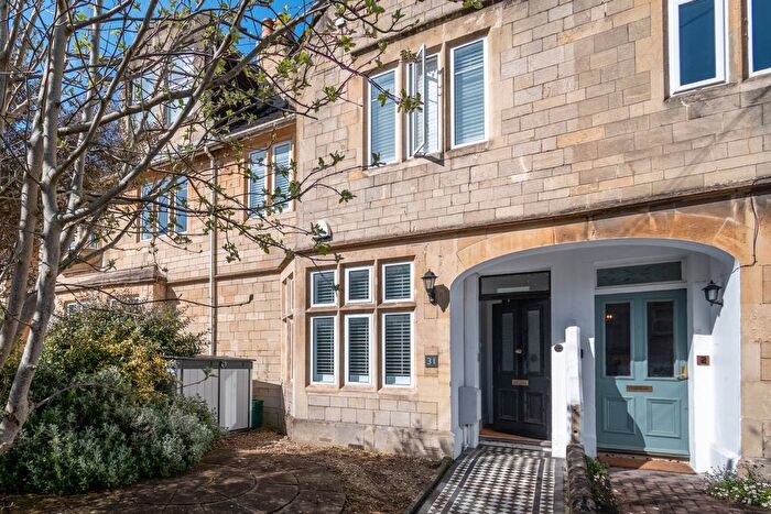 4 Bedroom Semi-detached House For Sale In Crescent Gardens, Bath, BA1