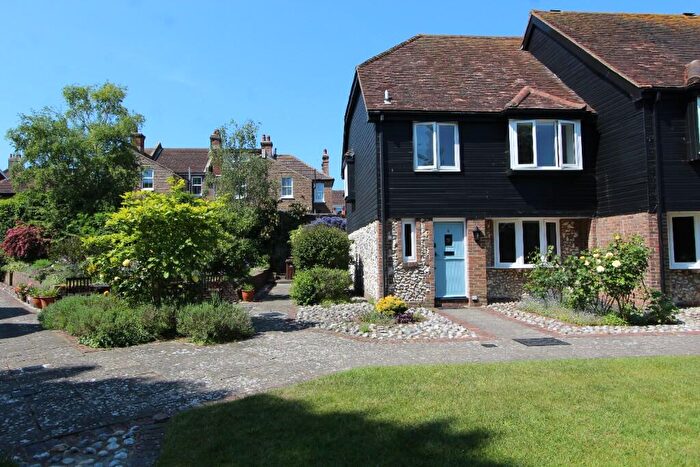 3 Bedroom Mews To Rent In Old Motcombe Mews, Motcombe Road, Eastbourne, East Sussex, BN21