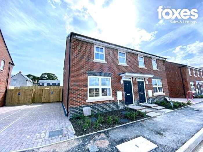 3 Bedroom Semi-Detached House To Rent In Beaumaris Road, Bearwood, Bournemouth, Dorset, BH11