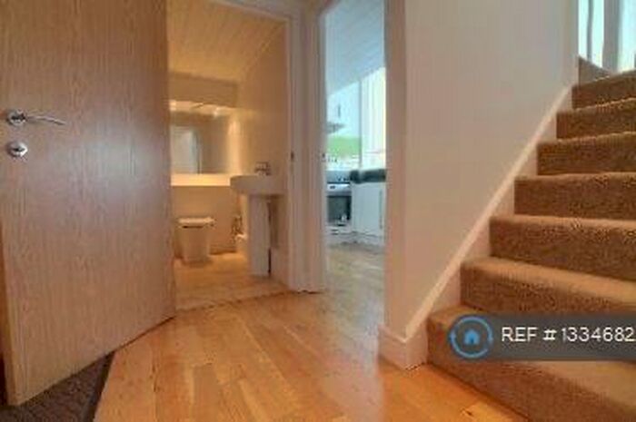 2 Bedroom Flat To Rent In Lee Street, Leicester, LE1
