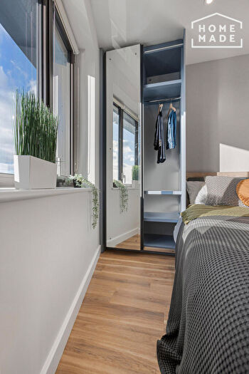 Flat To Rent In Enclave Croydon, CR0