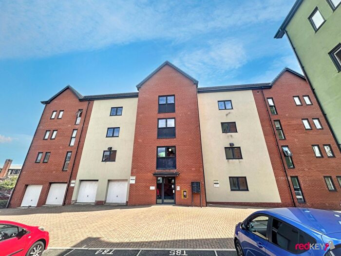 2 Bedroom Flat To Rent In Doric Mews, Newport, NP19