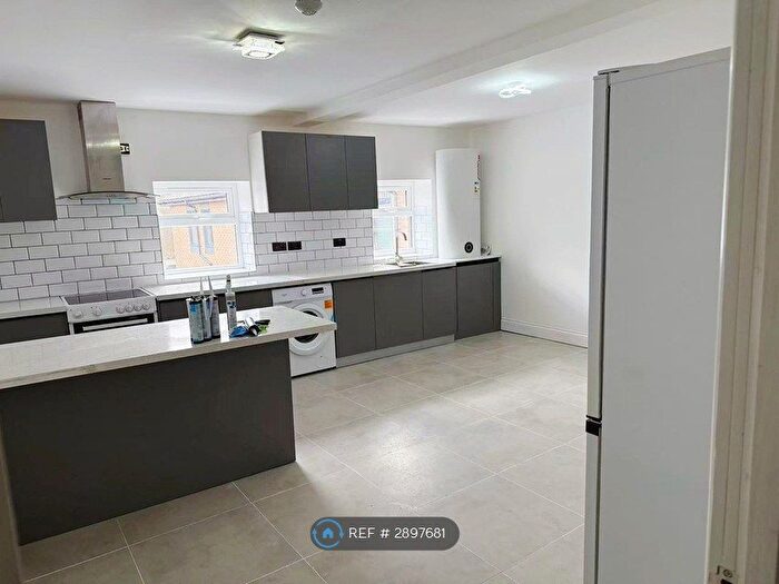 3 Bedroom Flat To Rent In Front St, Chester Le Street, DH3