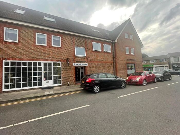 1 Bedroom Apartment To Rent In Thames House, Manor House Lane, Datchet, SL3