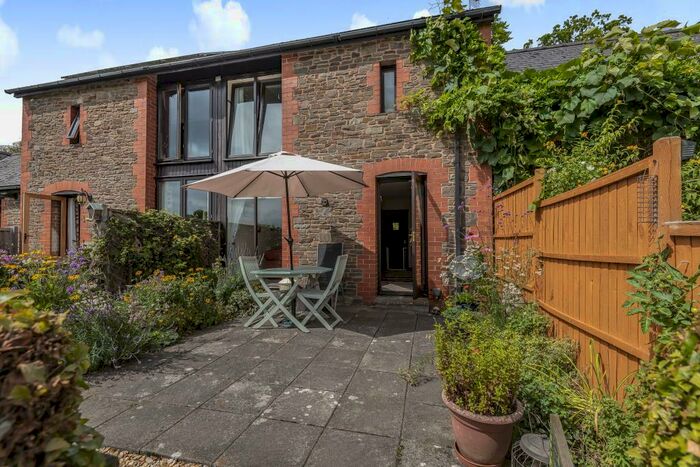 2 Bedroom Cottage For Sale In Hay On Wye, Bronydd, Powys, HR3