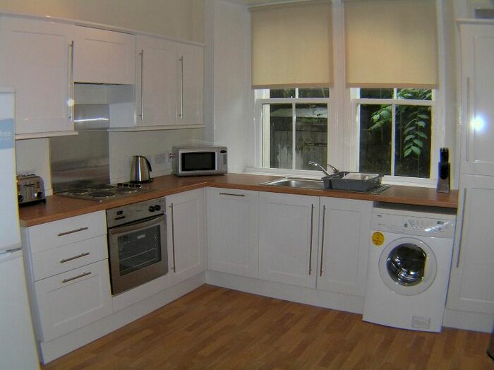 3 Bedroom Flat To Rent In Constitution Road, City Centre, Dundee, DD1