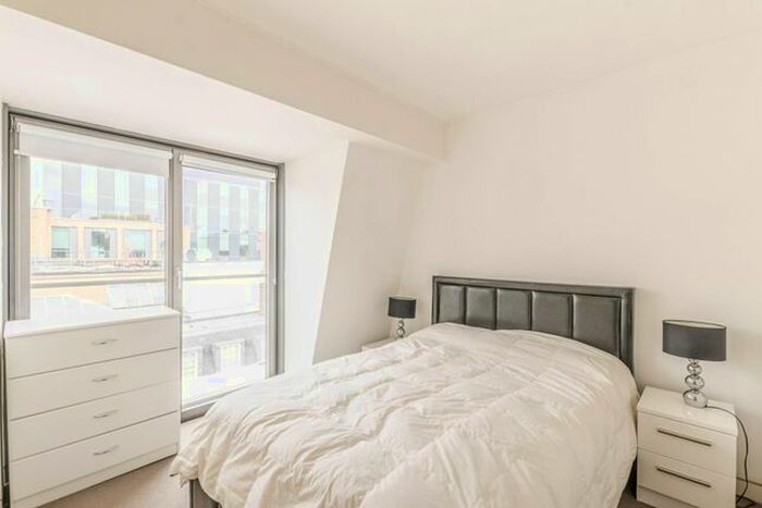 1 Bedroom Flat To Rent In Picton Place, Marylebone, London, W1U