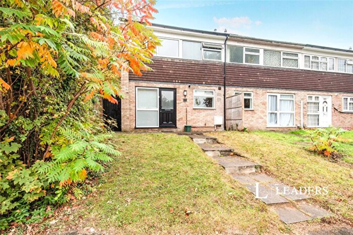3 Bedroom Semi-Detached House To Rent In Bedford Road, Letchworth Garden City, Hertfordshire, SG6