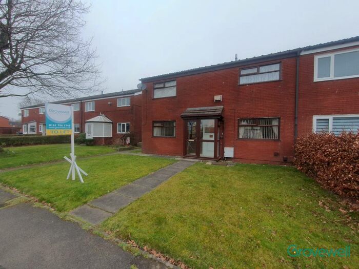 3 Bedroom Semi-Detached House To Rent In Round Meadow, Leyland, PR26