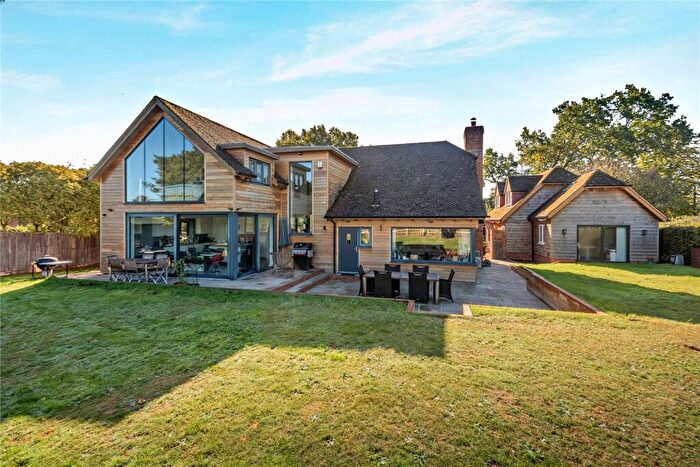5 Bedroom Detached House For Sale In Enborne Street, Enborne, Newbury, RG20