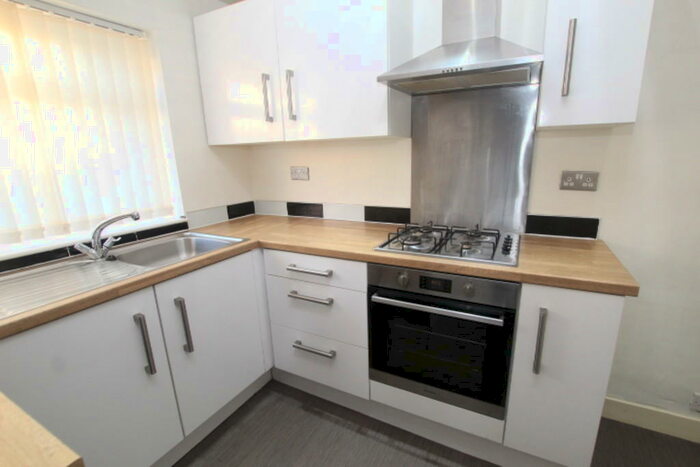 3 Bedroom Semi-Detached House To Rent In Leander Drive, Castleton, OL11