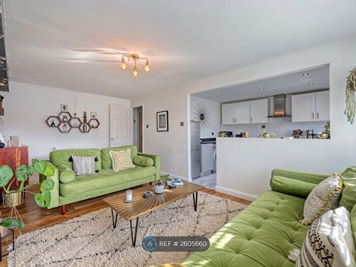 2 Bedroom Flat To Rent In Payne Place, East Hanningfield, Chelmsford, CM3