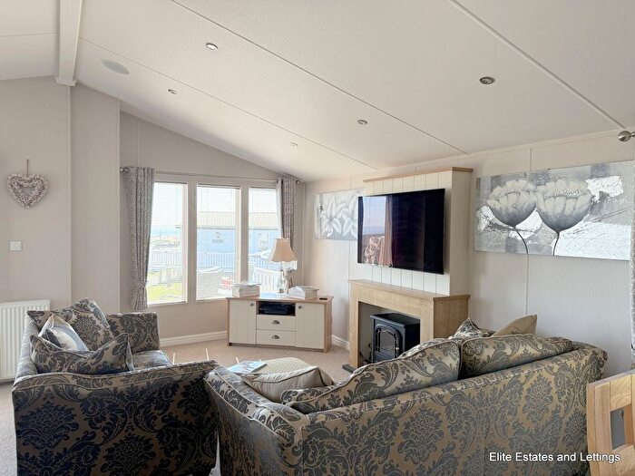 2 Bedroom Detached Bungalow For Sale In Mariners Rise, Sandy Bay Holiday Park, NE63
