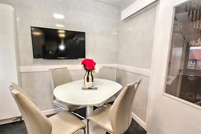 3 Bedroom End Of Terrace House For Sale In Cameron Road, Carluke, ML8