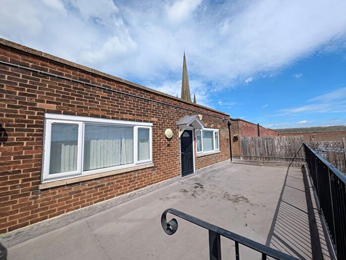 2 Bedroom Flat To Rent In Back Little Westgate, Wakefield, West Yorkshire, WF1