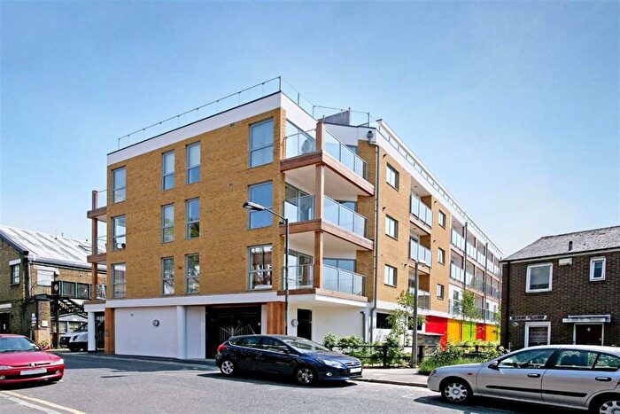 2 Bedroom Flat To Rent In Wilds Rents, London, SE1