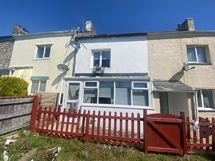 2 Bedroom Cottage To Rent In New Park Road, Lee Mill, PL21