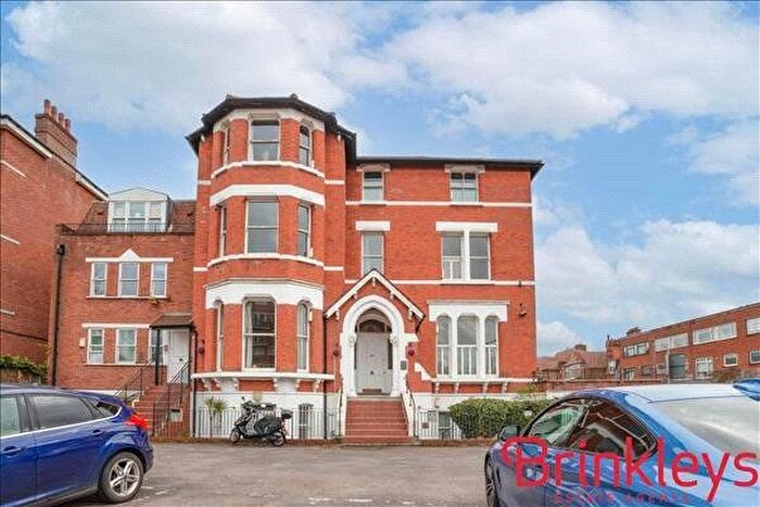 1 Bedroom Flat For Sale In Upper Richmond Road, Putney, SW15