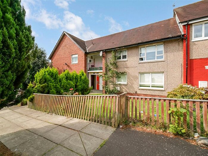 2 Bedroom Flat For Sale In Strathmore Gardens, Rutherglen, Glasgow, South Lanarkshire, G73