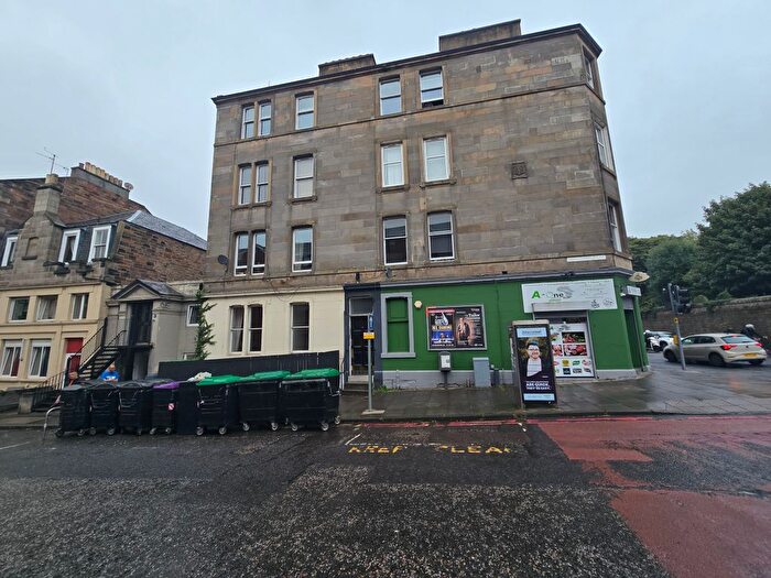 3 Bedroom Flat For Sale In A Murieston Road, Edinburgh, City Of Edinburgh, EH11