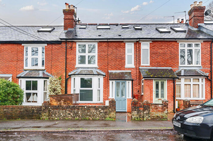 3 Bedroom Terraced House To Rent In Bridge Road, Alresford, Hampshire, SO24