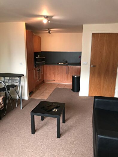 1 Bedroom Flat To Rent In Centenary Plaza, Holliday Street, Birmingham, B1